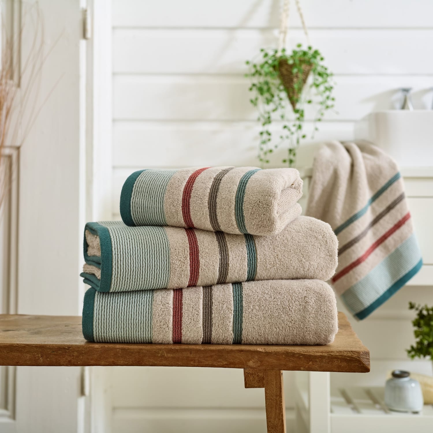Portland Stripe Supersoft Cotton Towel Ultra-plush Striped Luxury | Bath Sheet | Green