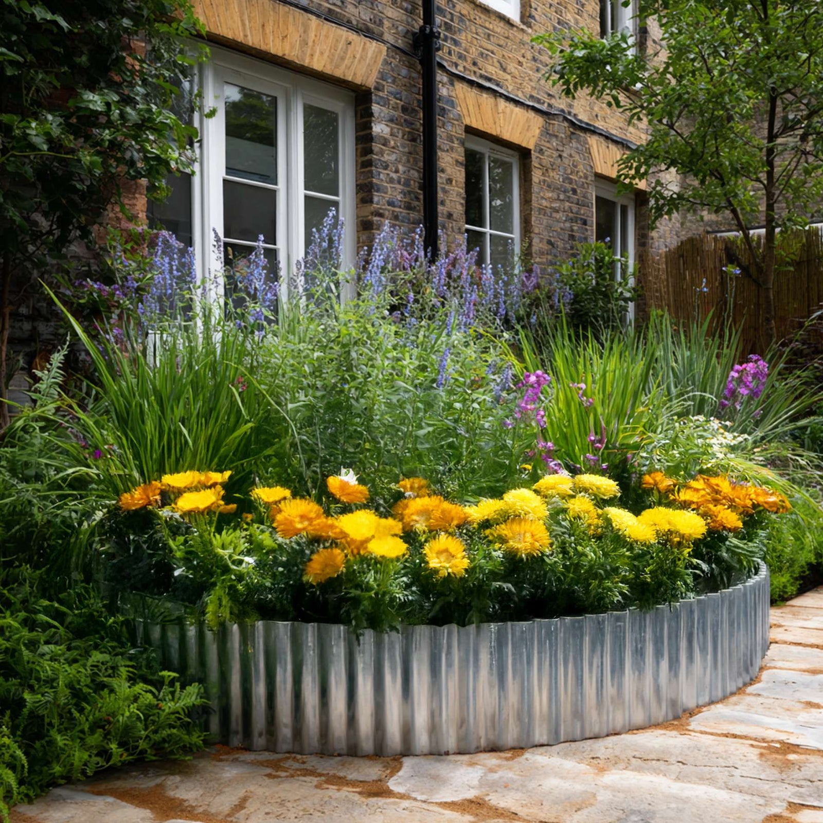 Silver Metal Corrugated Metal Lawn Edging Garden Border Roll | 12m | Silver