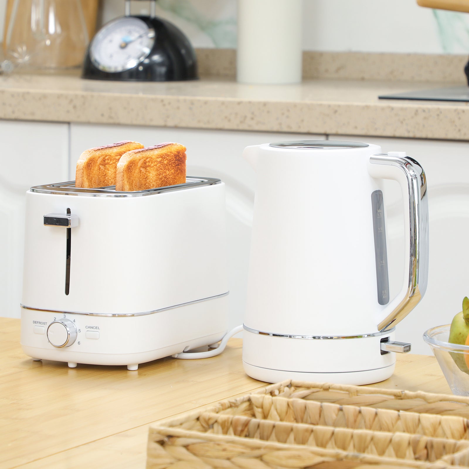 1.7l 3000w Fast Boil Electric Kettle And 2 Slice Toaster Set | White