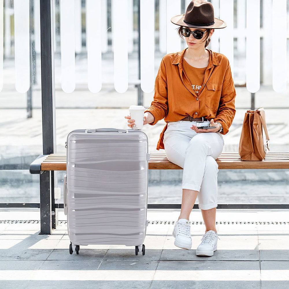 4pcs Lockable Travel Suitcase Set | Light Grey
