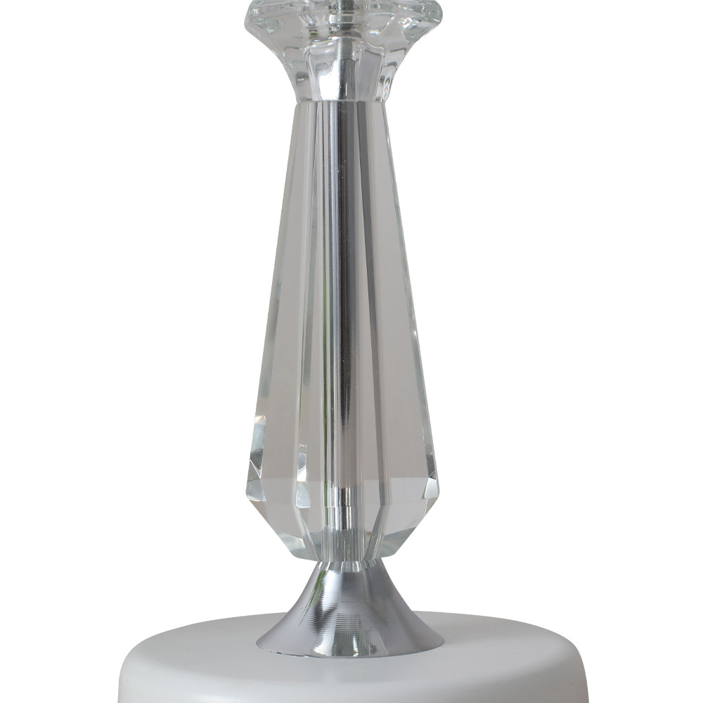 Breeins Crystal Table Lamp With Scalloped Lampshade