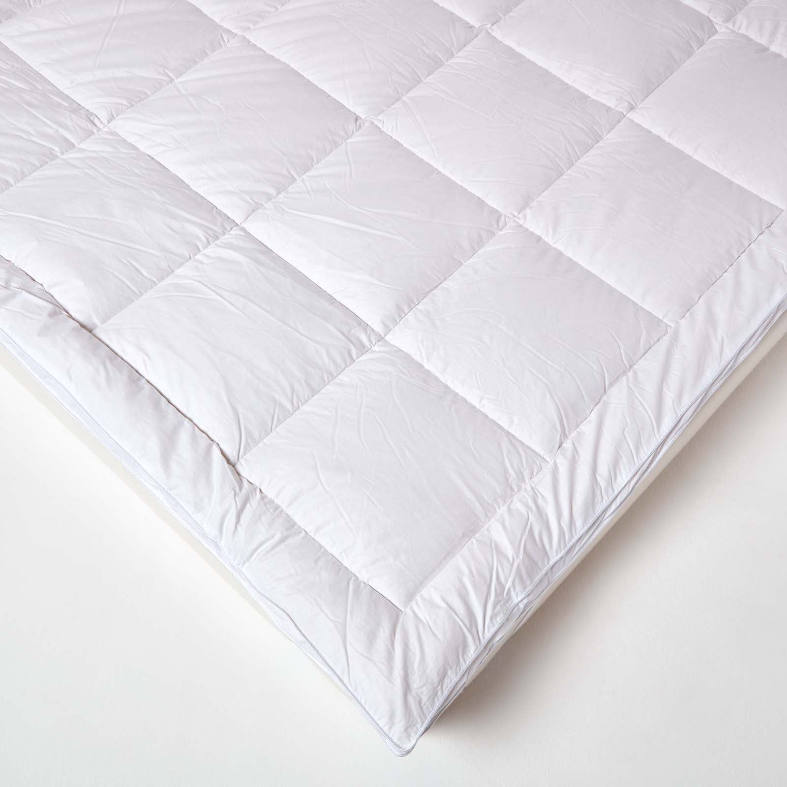 Pure Mulberry Silk Blend Mattress Topper 700gsm | King | White