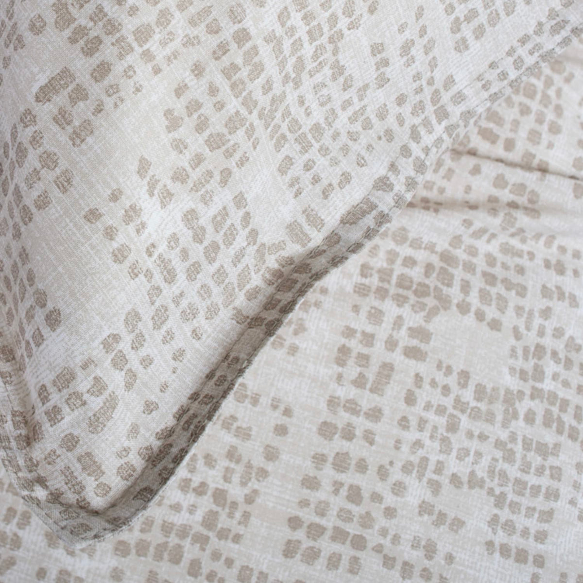 The Lyndon Company Toca Broken Texture Cotton Printed Duvet Cover Set