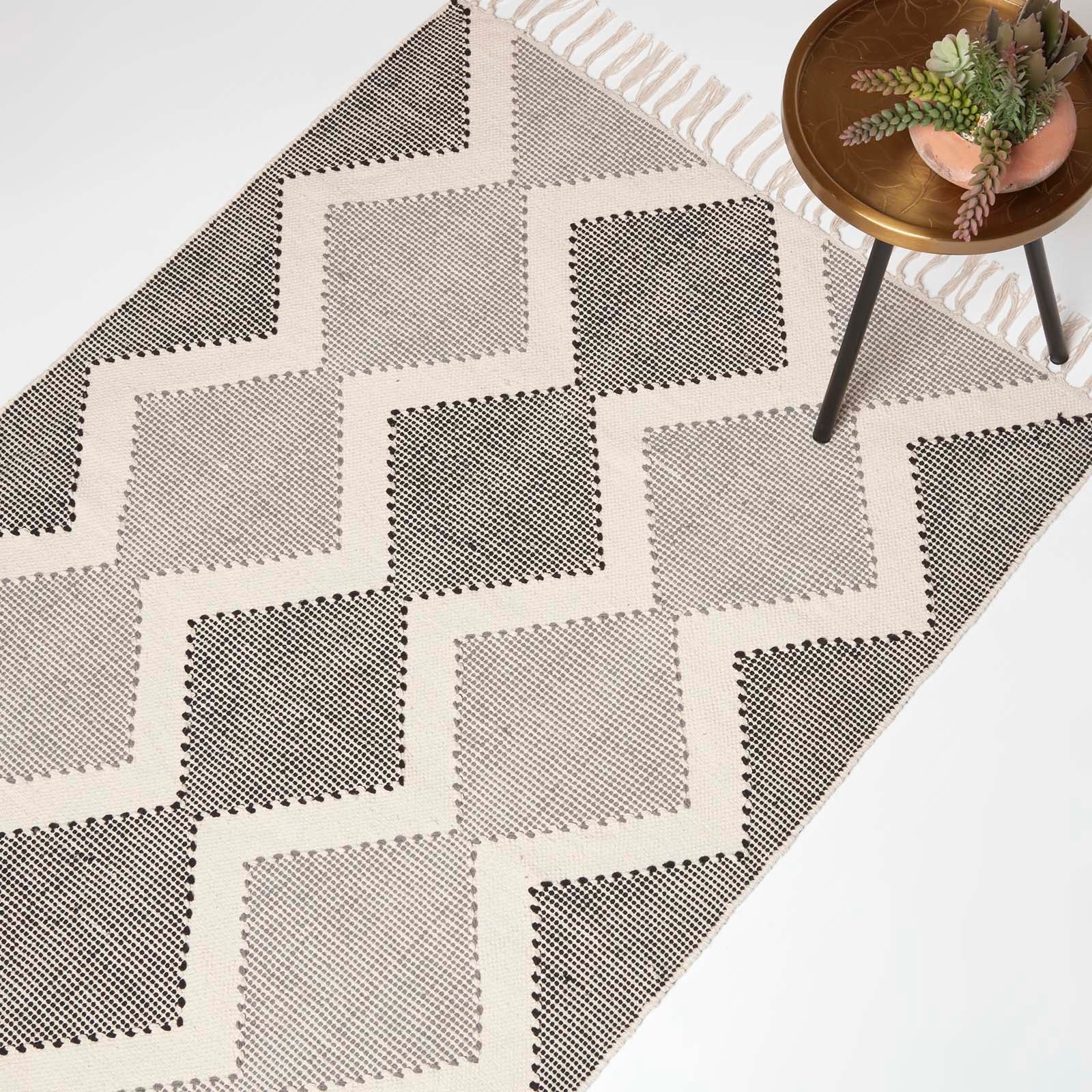 Malmo Handwoven Grey & Black Cotton Textured Rug | 150cm x 95cm | Grey & White