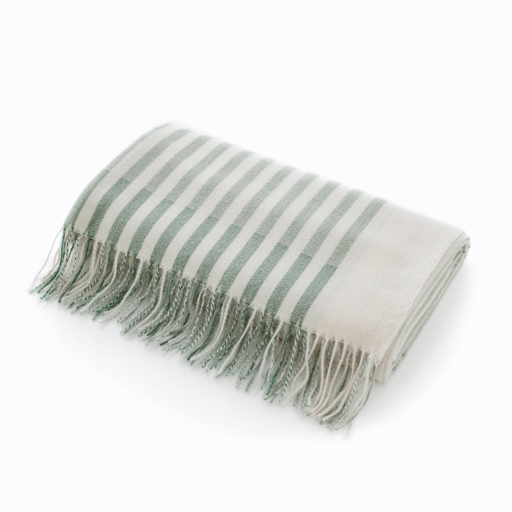 Gorgan Soft Yarn Dyed Jacquard 130x170cm Throw | 130cm x 170cm | Green