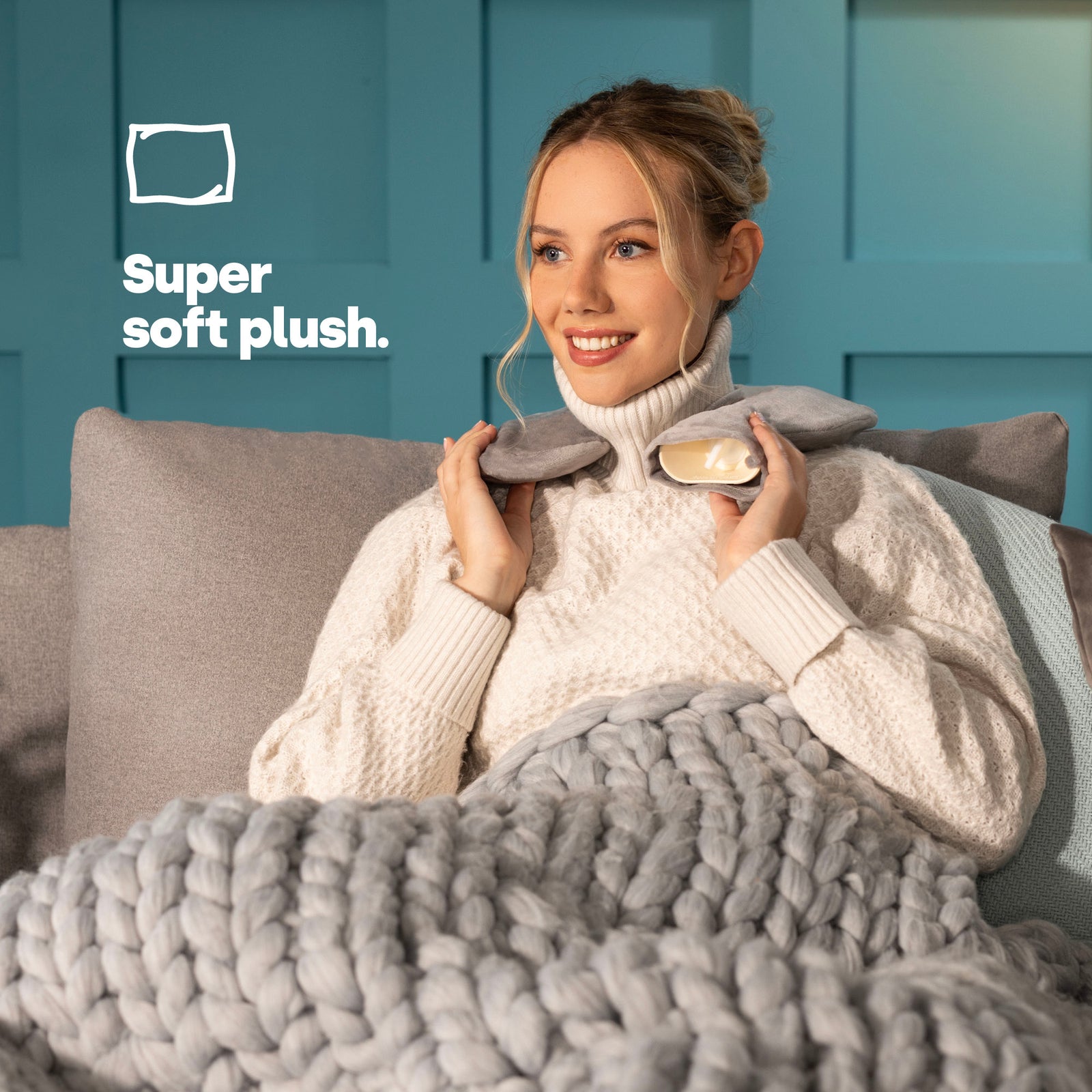 Livivo Grey U Shaped Hot Water Bottle 1l With Soft Washable Fleece Cover