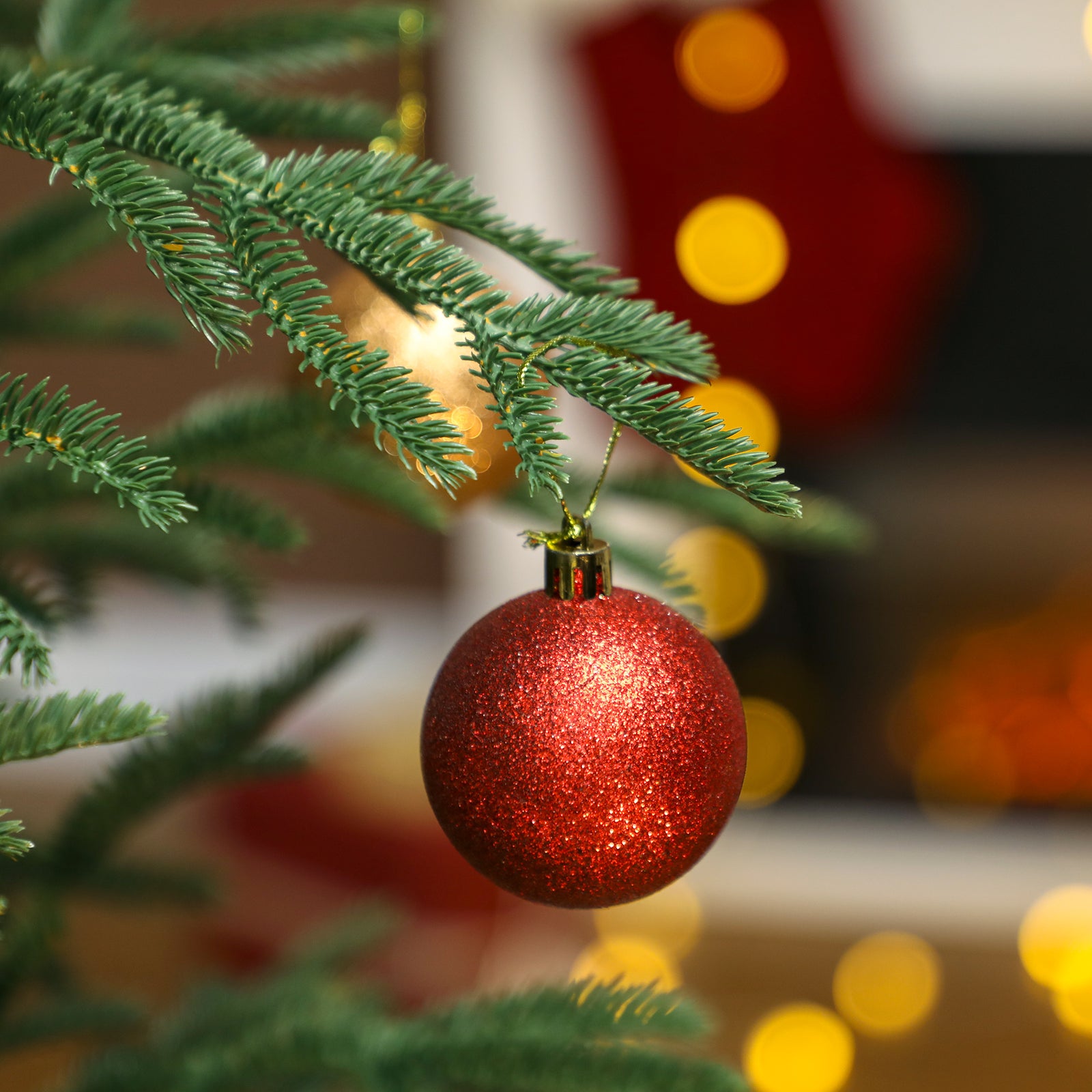 Christmas Tree, Full Spruce Xmas Tree, Easy Assembly | 7ft | Green