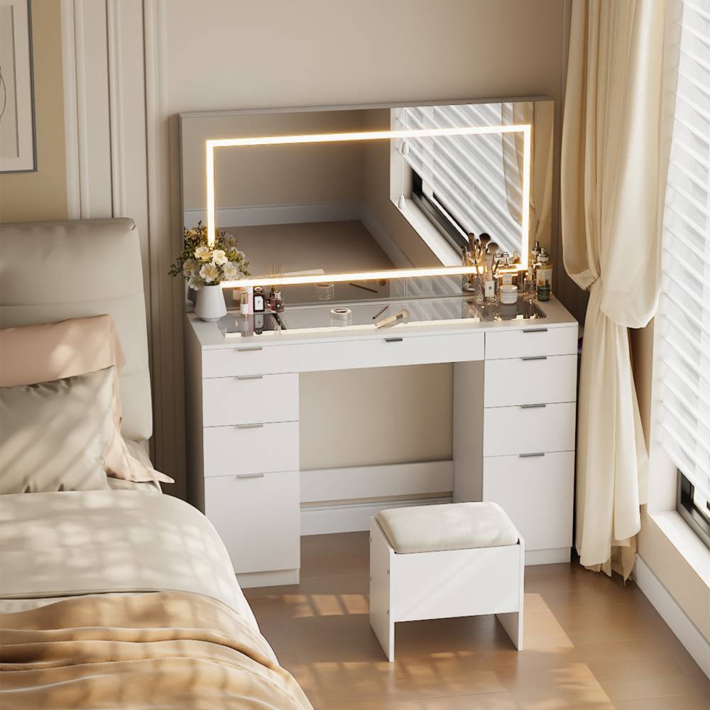 Dressing Table With Led Illuminated Mirror
