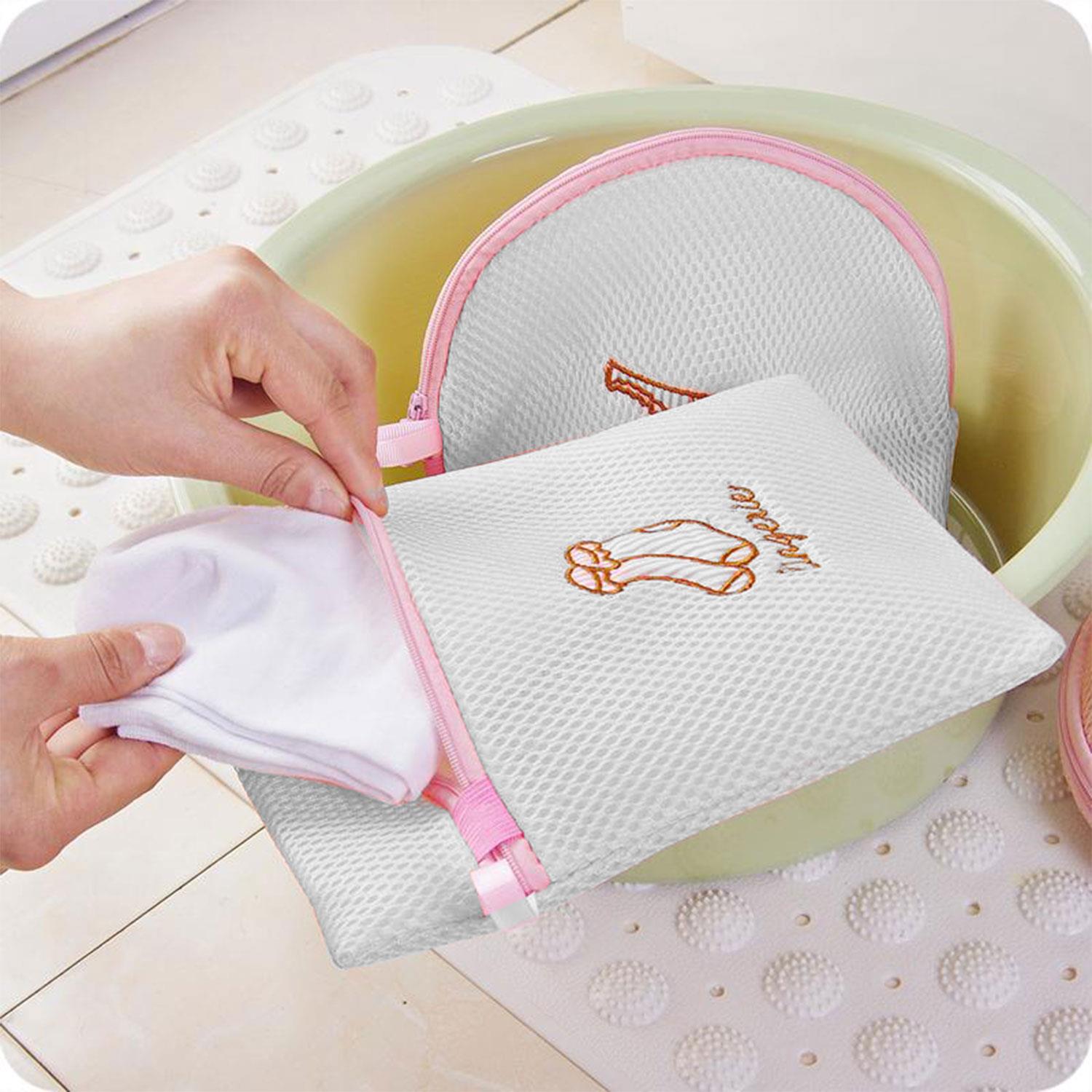 Zippered Mesh Laundry Clothes Washing Bag,  White