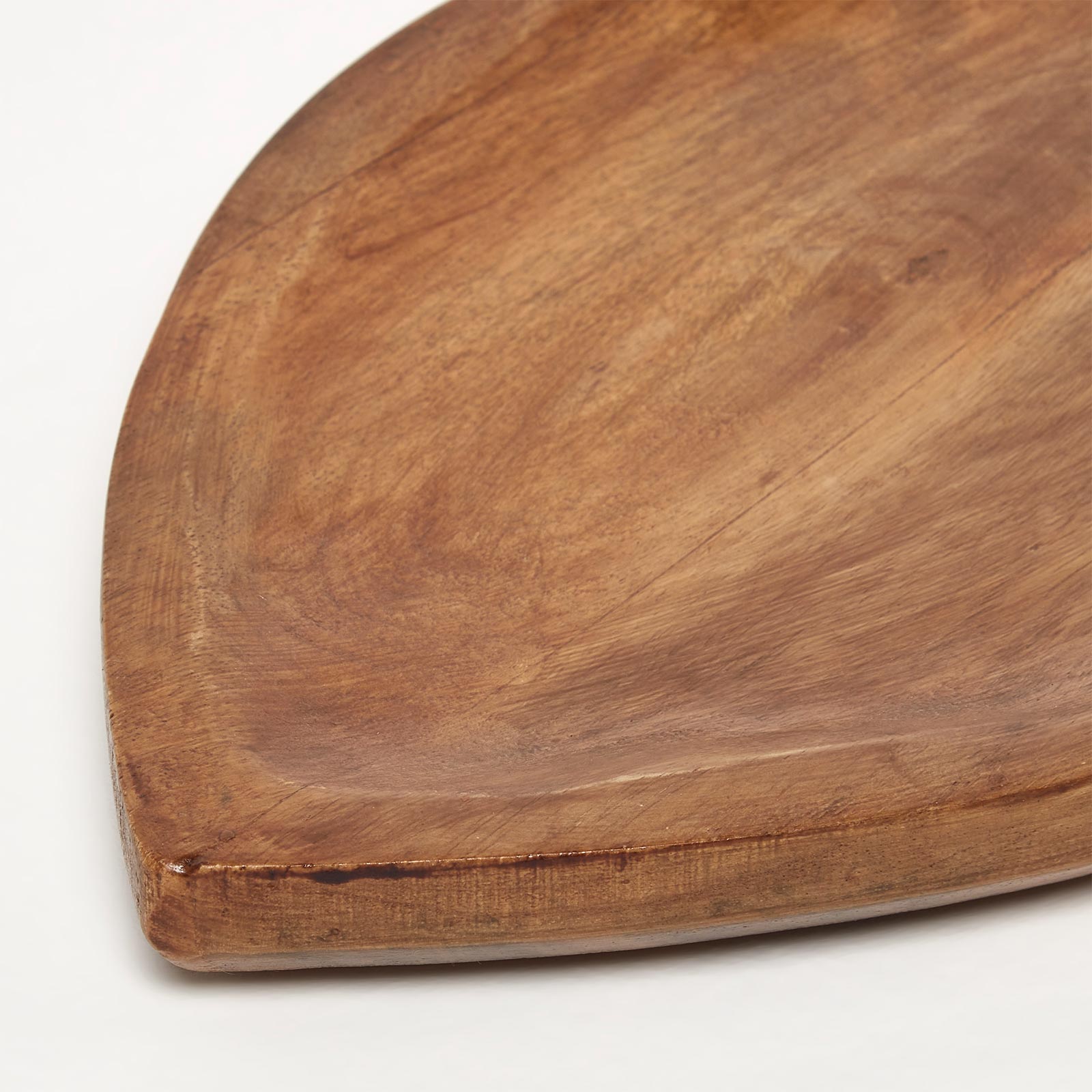 HOMESCAPES Fish Shaped Mango Wood Serving Tray40cm