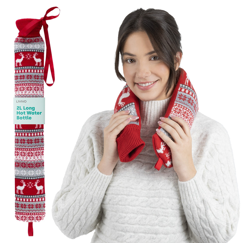 Livivo 2l Long Hot Water Bottle With Red Festive Knitted Washable Cover