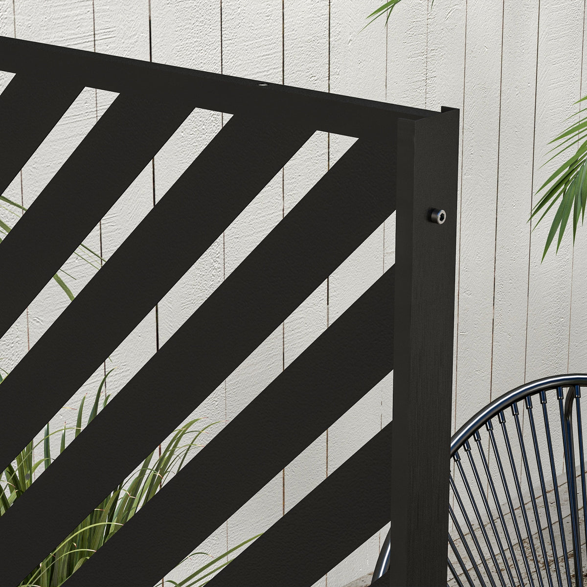Outsunny Metal Privacy Screen W/ Expansion Screws Outdoor Divider, Triangle
