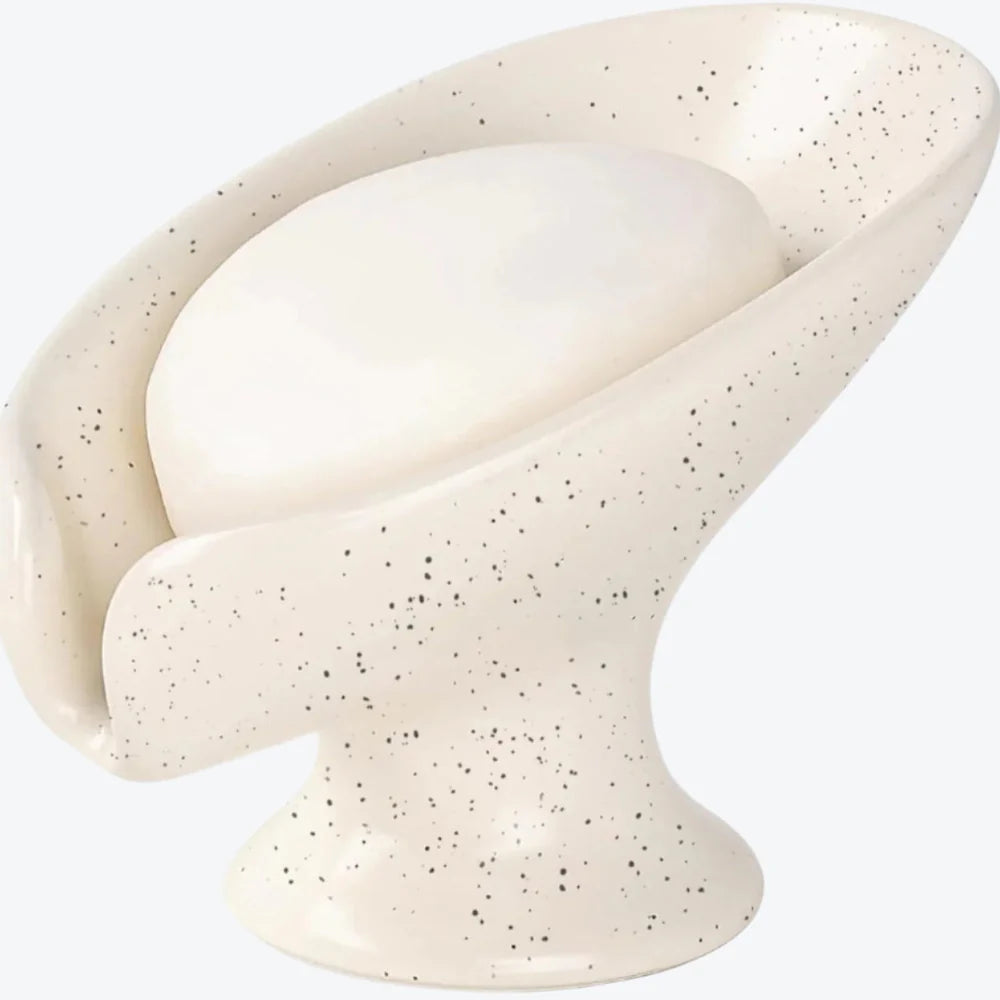 Leaf Shape Soap Dish Recycled Ceramic Eco-clay | Pockmarked Beige