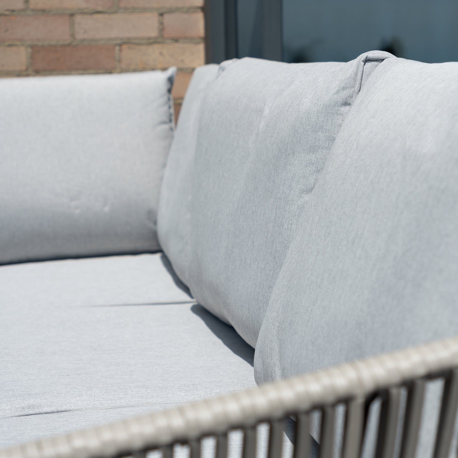 Sartene Outdoor Dining Set | One Size | Light Grey