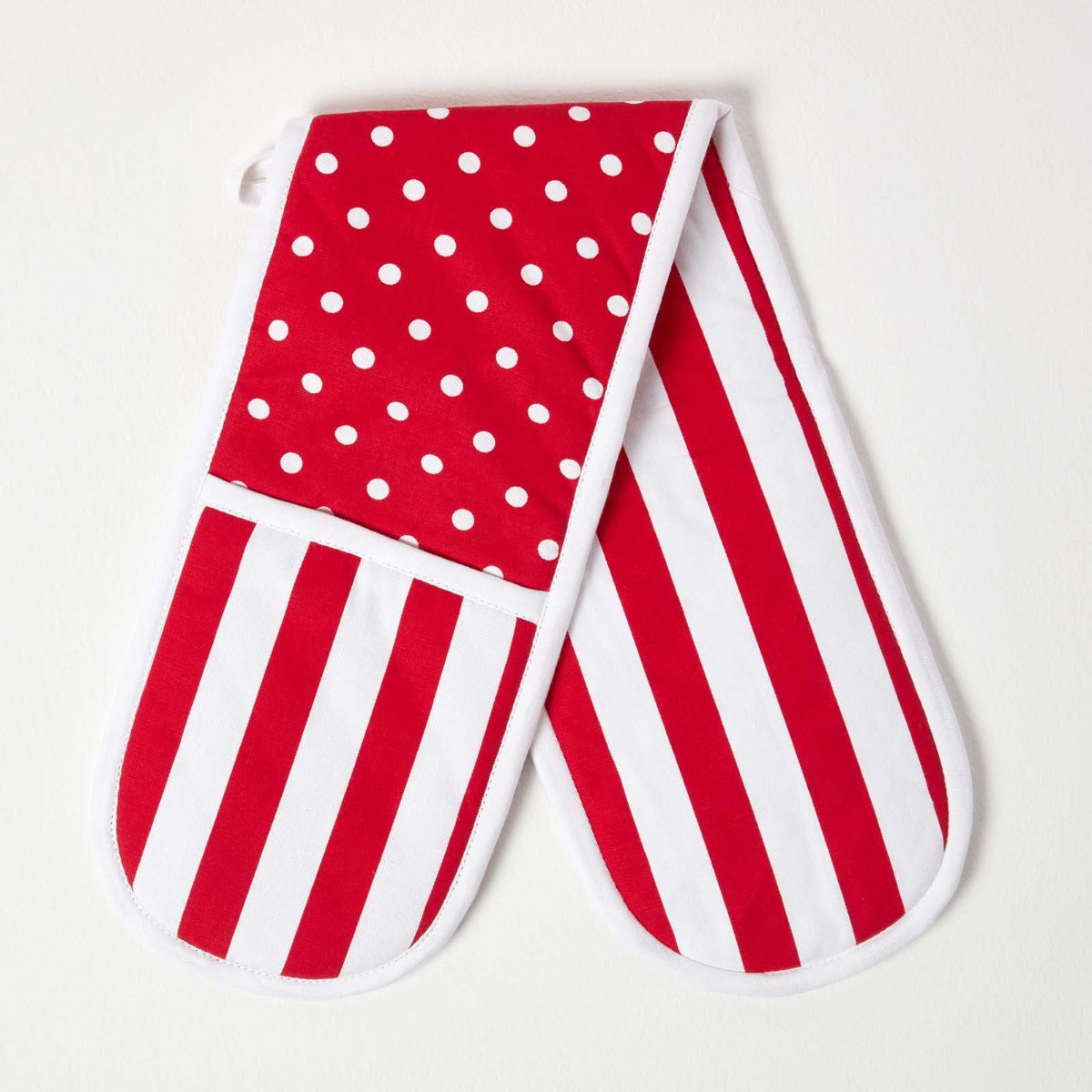 HOMESCAPES Red Polka Dot Cotton Double Oven Glove