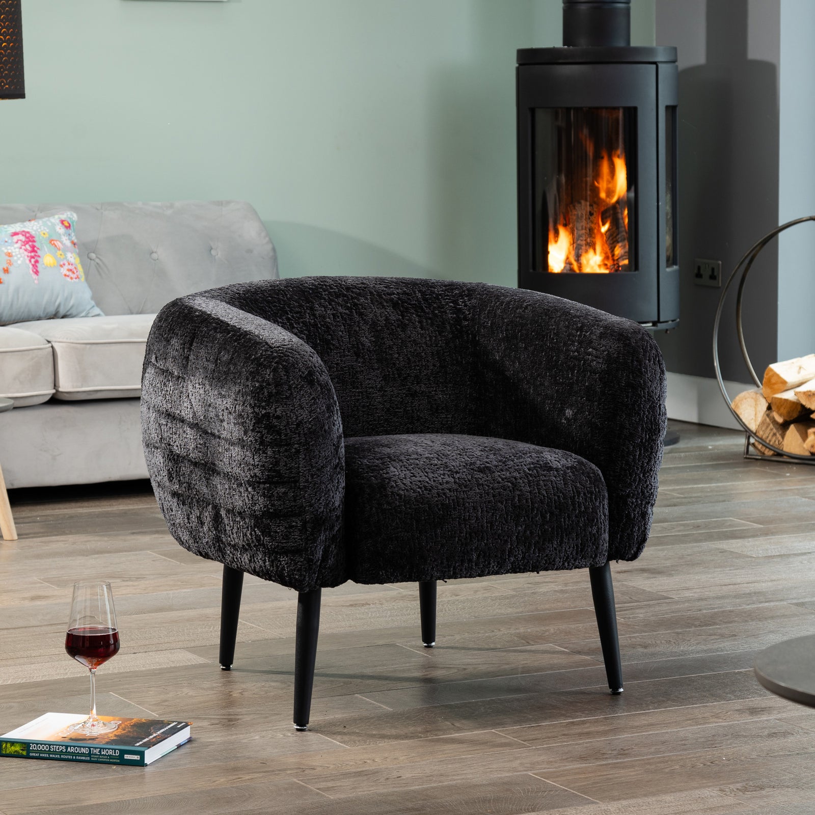 Adelanto Fabric Accent Chair | Black