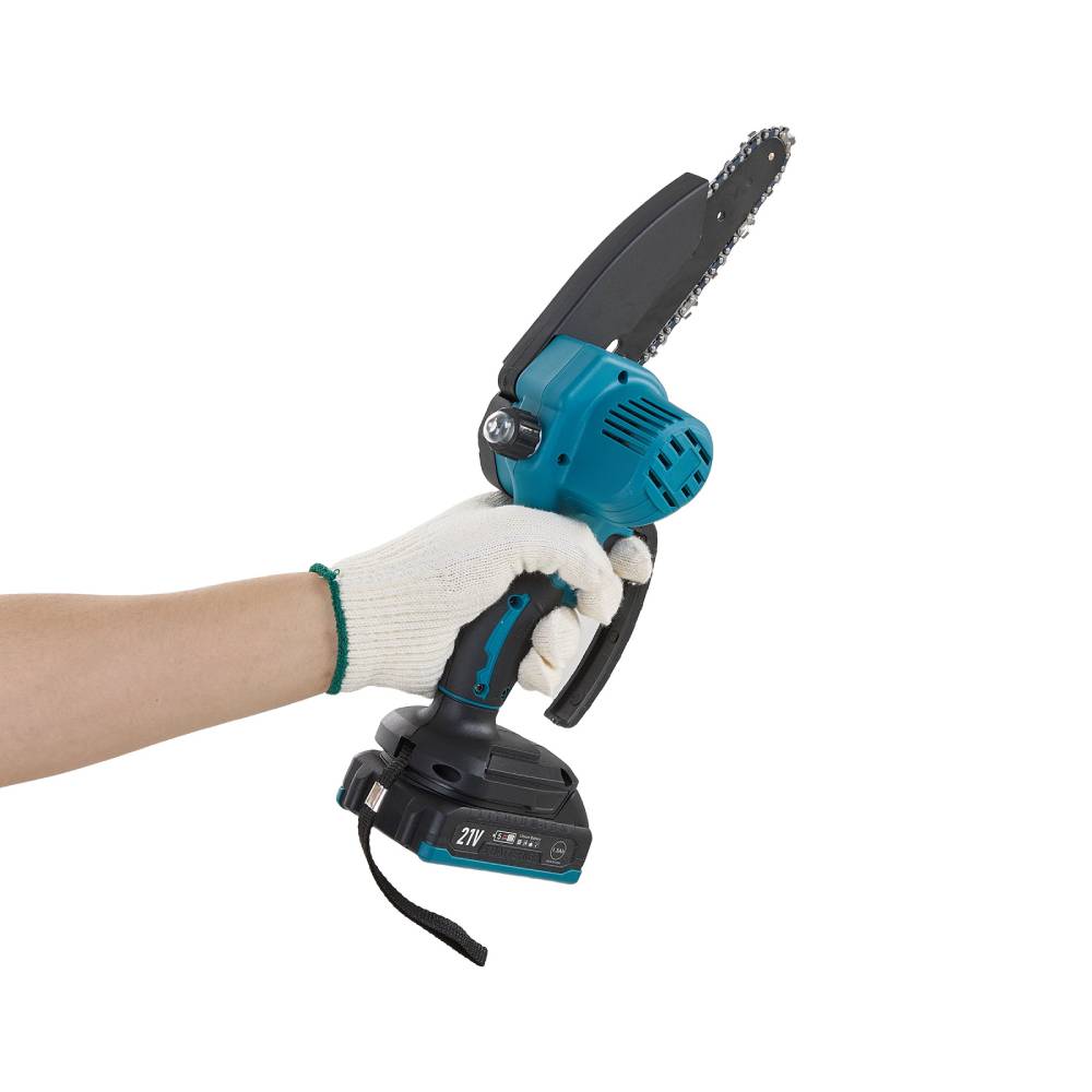 8 Inch Portable Cordless Electric Chainsaw With 2 Batteries