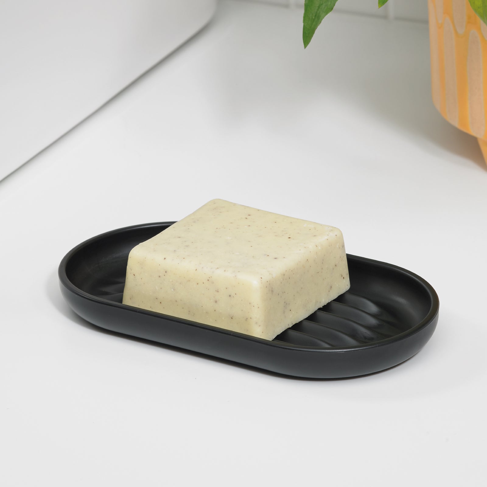 Recycled Soap Dish - Designed to help dry soap quickly - Easy to clean - Made in the UK | Graphite Black