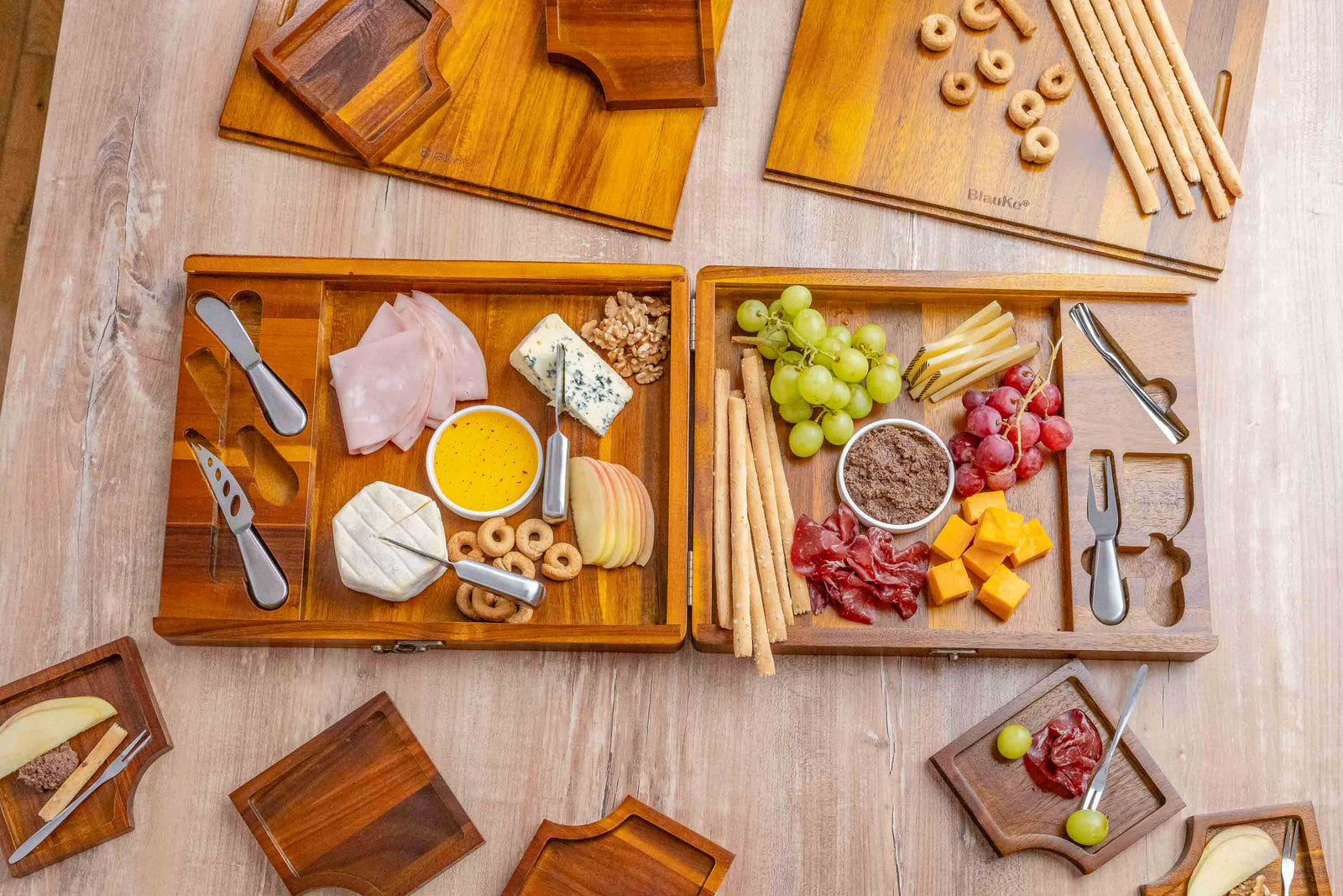 BlauKe Wooden Cheese Board Set For Big Parties - Large Wooden Serving Board/tray Of Acacia - Serving Platters With Cheese Tools