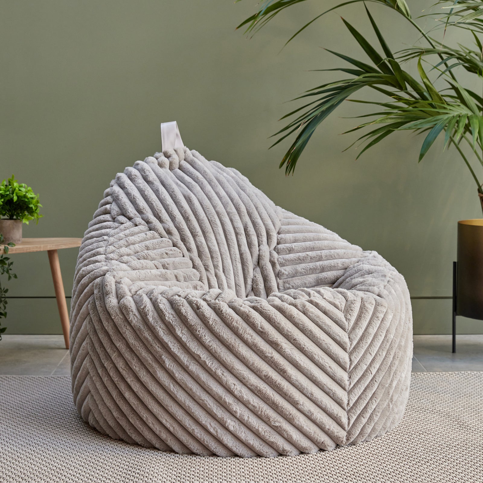 Classic Ribbed Faux Fur Bean Bag Chair