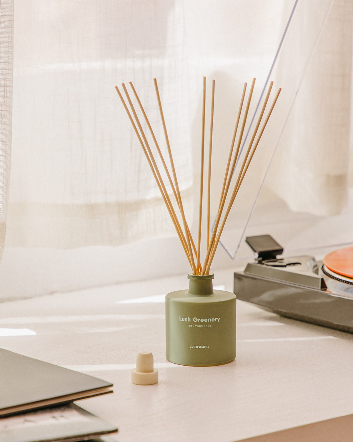 Reed Diffusor 100ml Fruity Raspberry Black Vanilla Essentials Collection