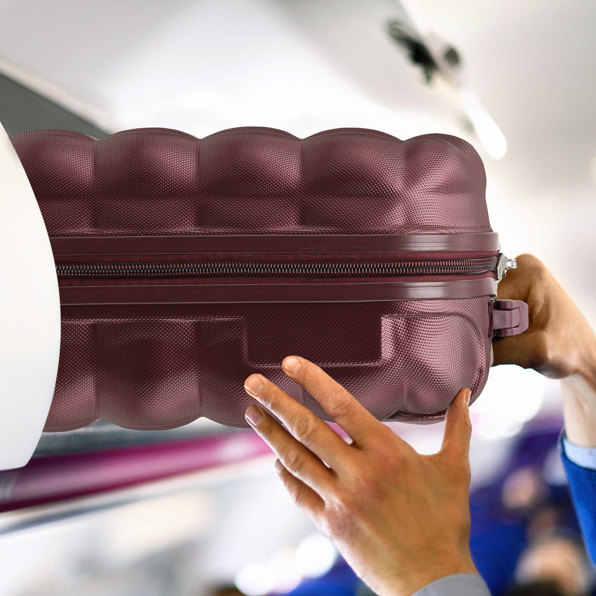 Set Of 3 Hard Case Bubble Design Check-in Size Suitcases Hold Luggage - Overhead Cabin Bag With Medium & Large Check-in 20kg+ Hold Suitcase | Set of 3 | Burgundy