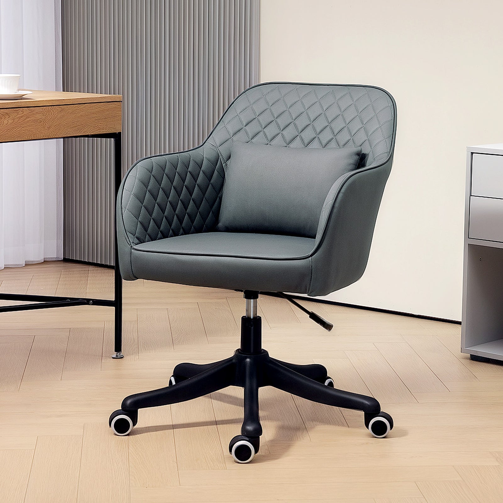 Office Chair With Rechargeable Vibration Massage | One Size | Gray