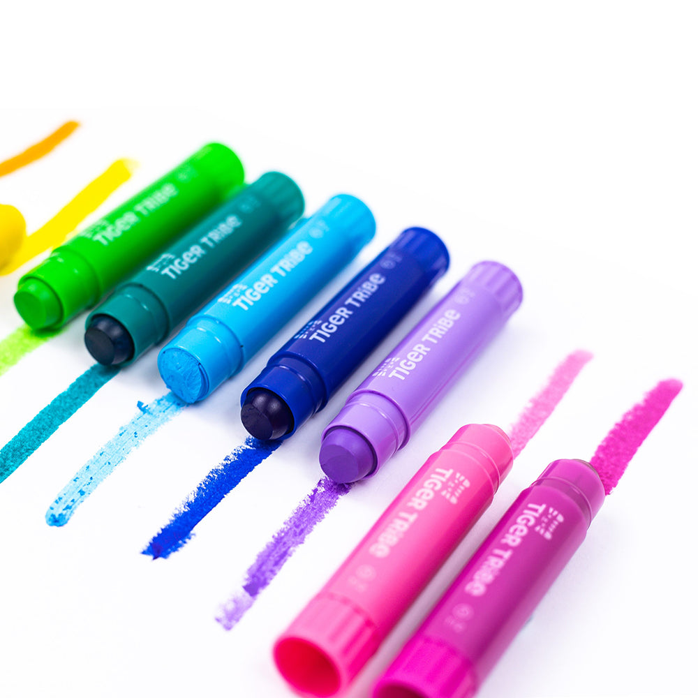 Mini Silk Crayons - 12pcs Twistable Rainbow Crayon Set