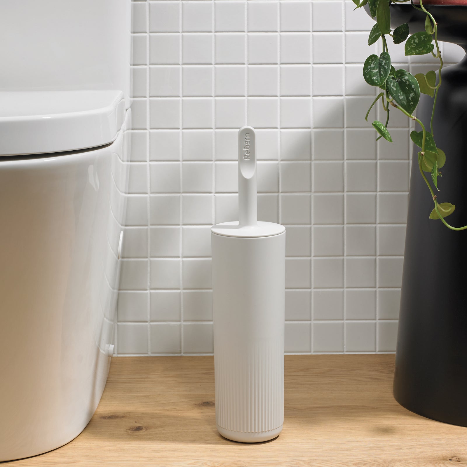 Recycled Toilet Brush - Replaceable head that is screwed in - Closed fit storage cover - Made in the UK | Stone