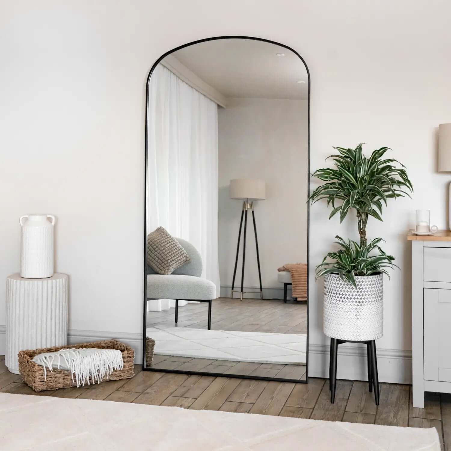 Yōko - Metal Gentle Arch Mirror | 180cm x 90cm | Black