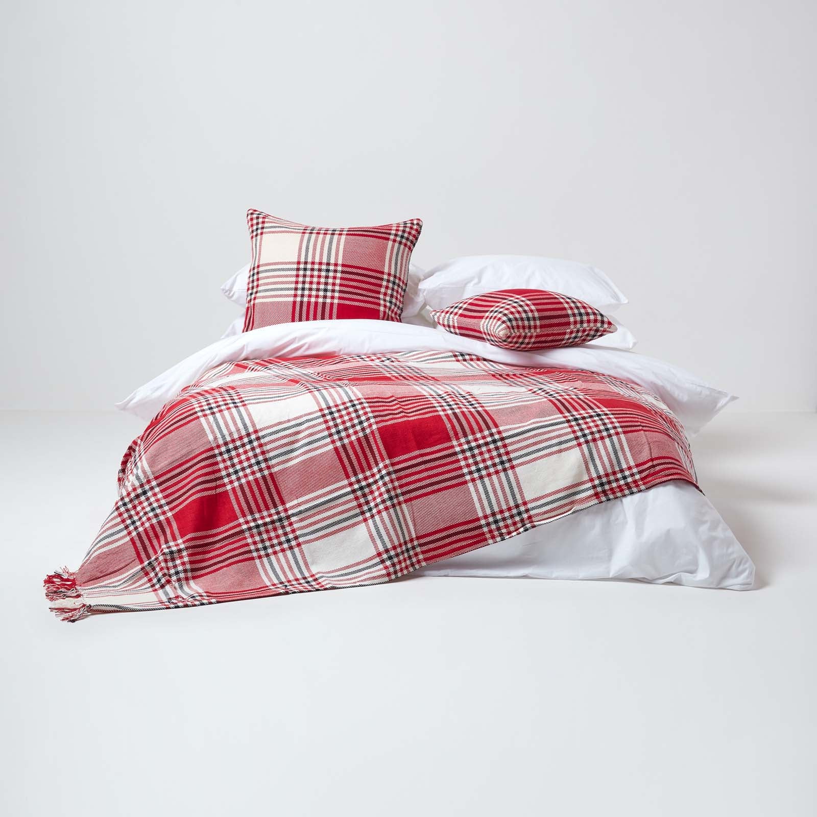 Tartan Check Sofa And Bed Throw | 150cm x 200cm | Red