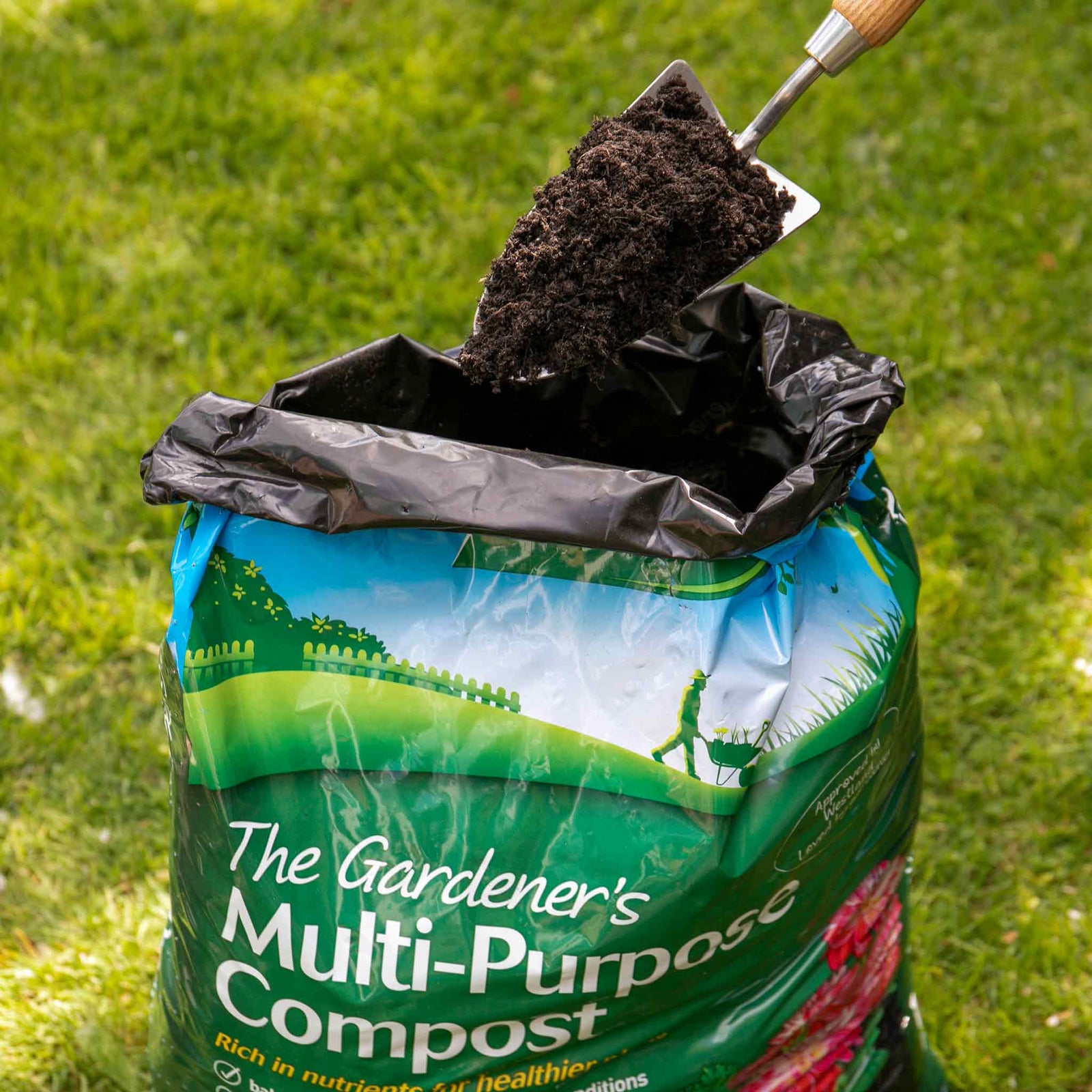 The Gardeners Multi-purpose Compost - 70% Peat, Enriched Feed | Single