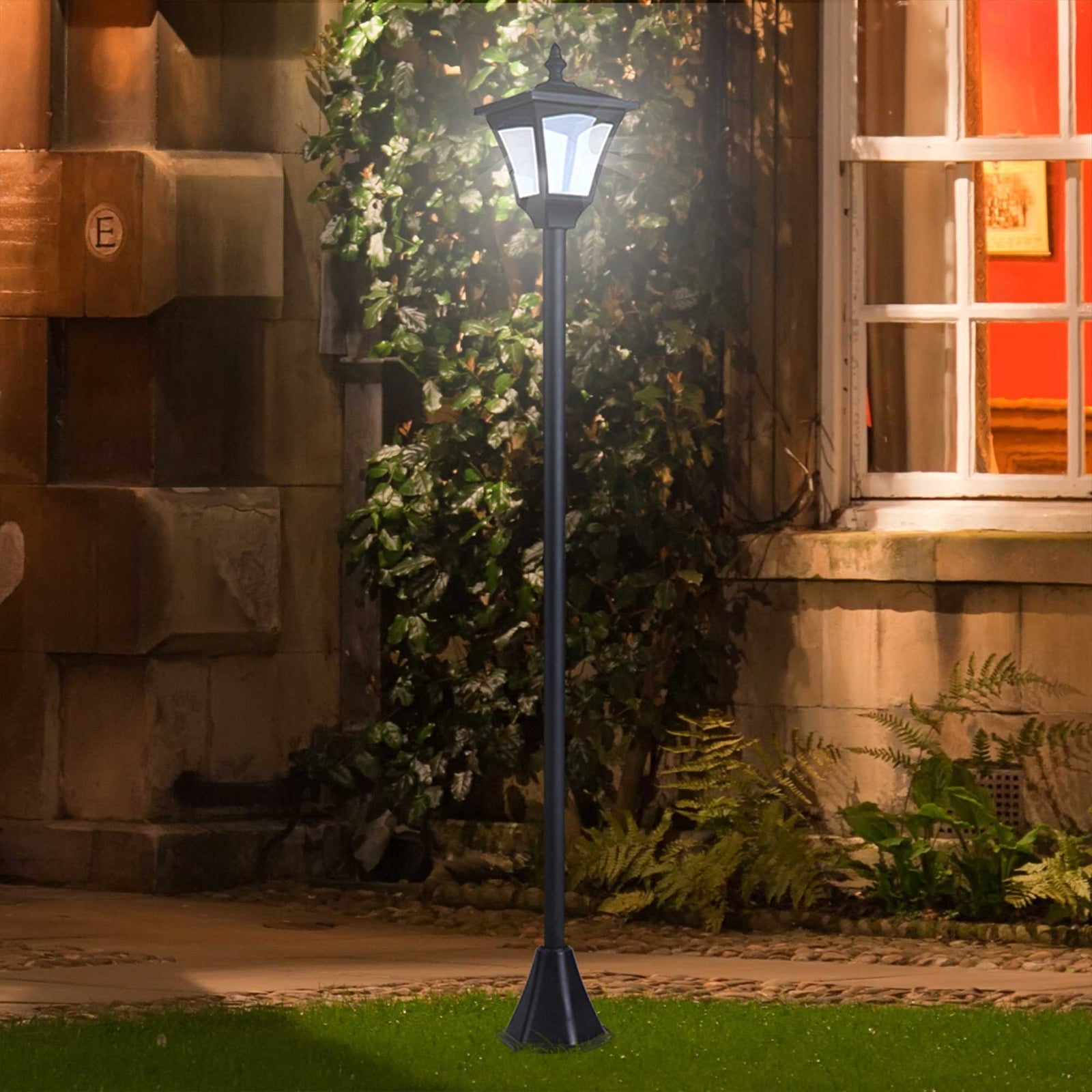 Outdoor Garden Solar Light With Base Post Lamp Freestanding