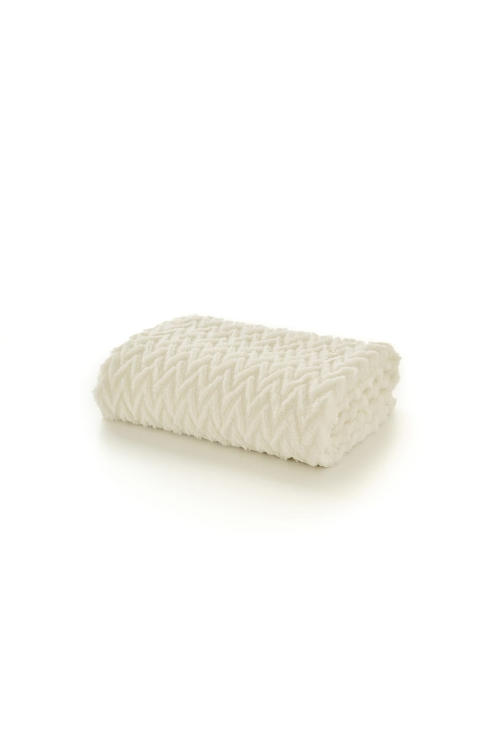 Tadcaster Supersoft Warm Chevron Designn Throw – 140x180cm Blanket | 140cm x 180cm | Cream