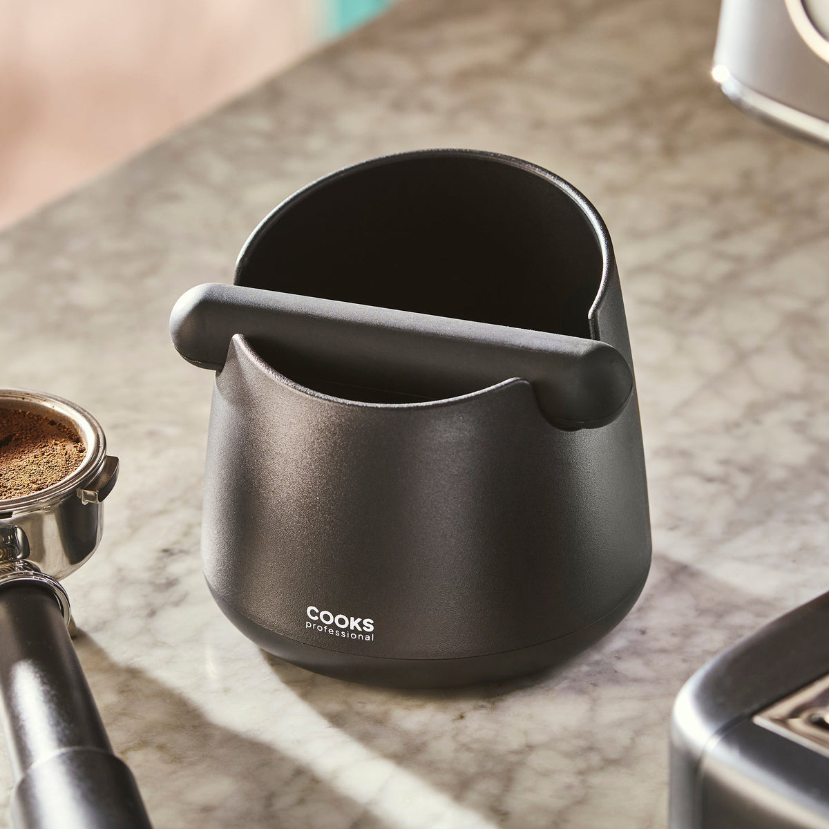 Espresso Knock Box - Plastic Coffee Grounds Bin | Regular | Black