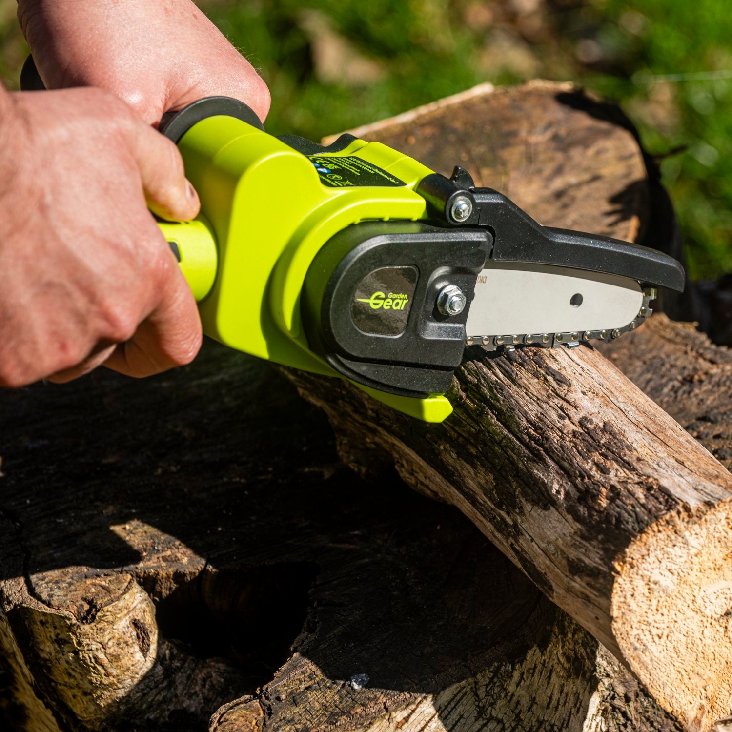 12v 2-in-1 Telescopic Chainsaw