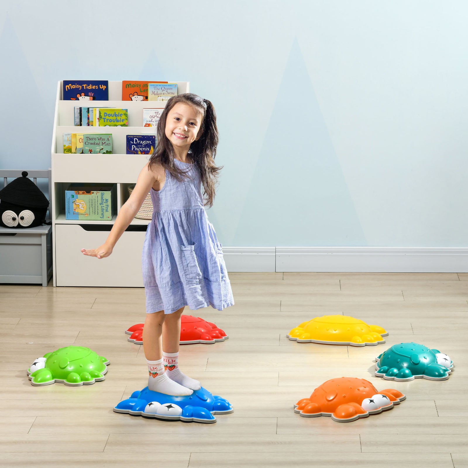 Kids Crab Stepping Stones, 6/9pcs River Stones For Indoors, Outdoors | Small | Multi Colour