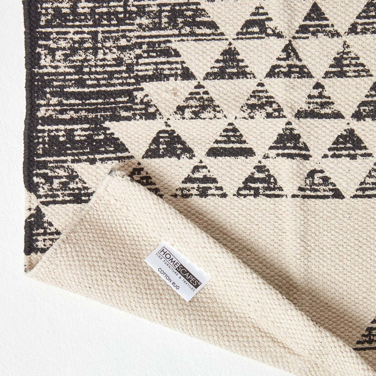 Delphi Geometric Style 100% Cotton Printed Rug | 120cm x 180cm | Black & White