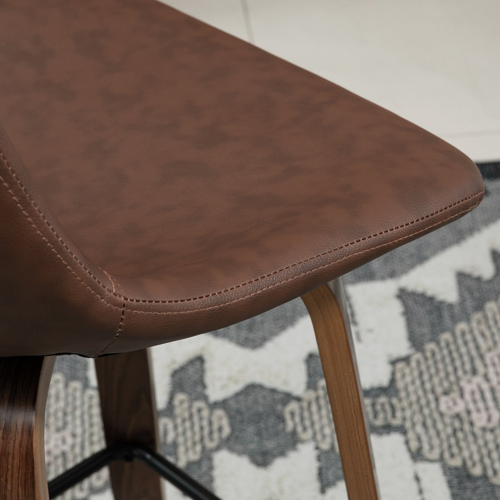 HOMCOM Counter Height Barstools Mid-back Pu Wood Legs