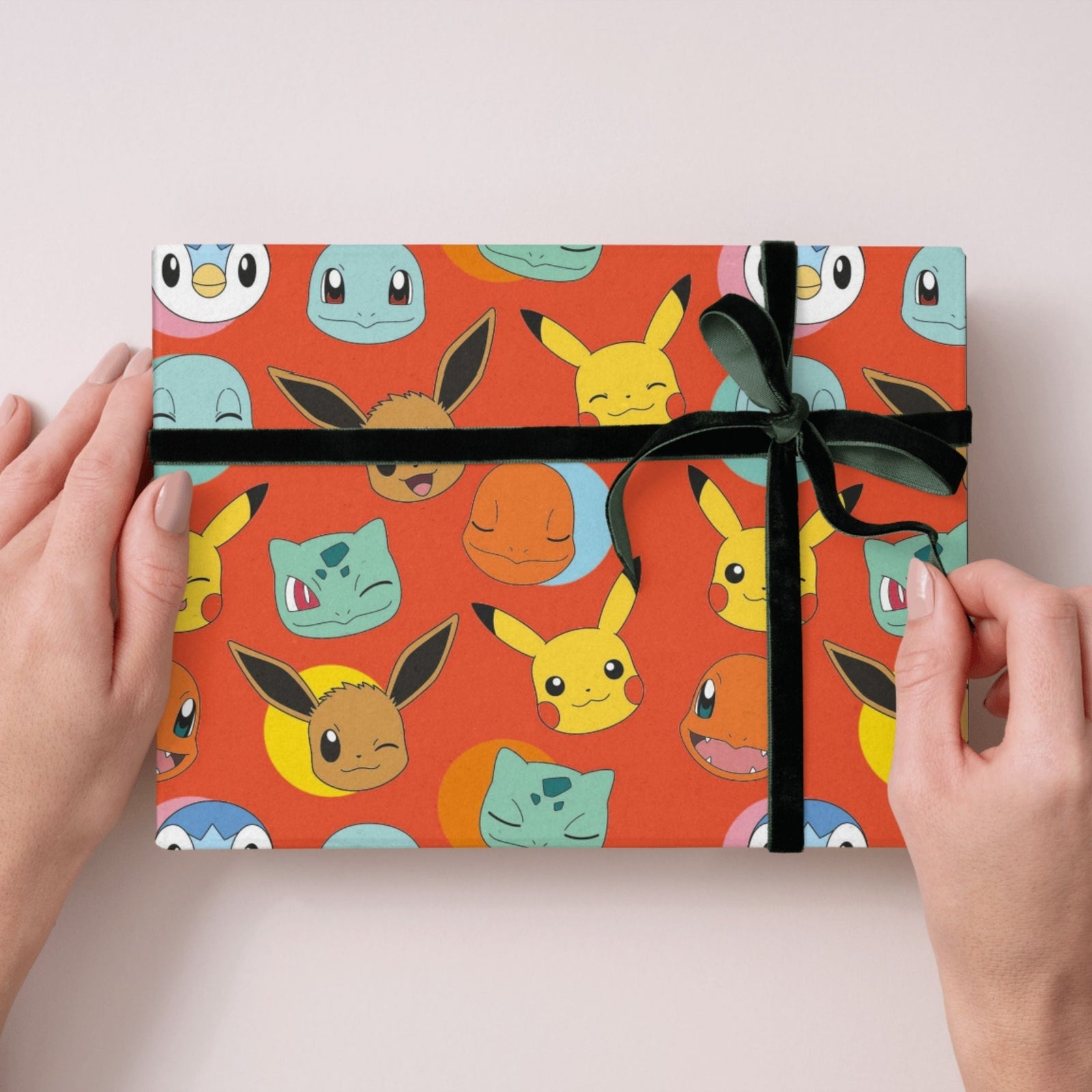 2 Sheets & 2 Tags Wrapping Paper