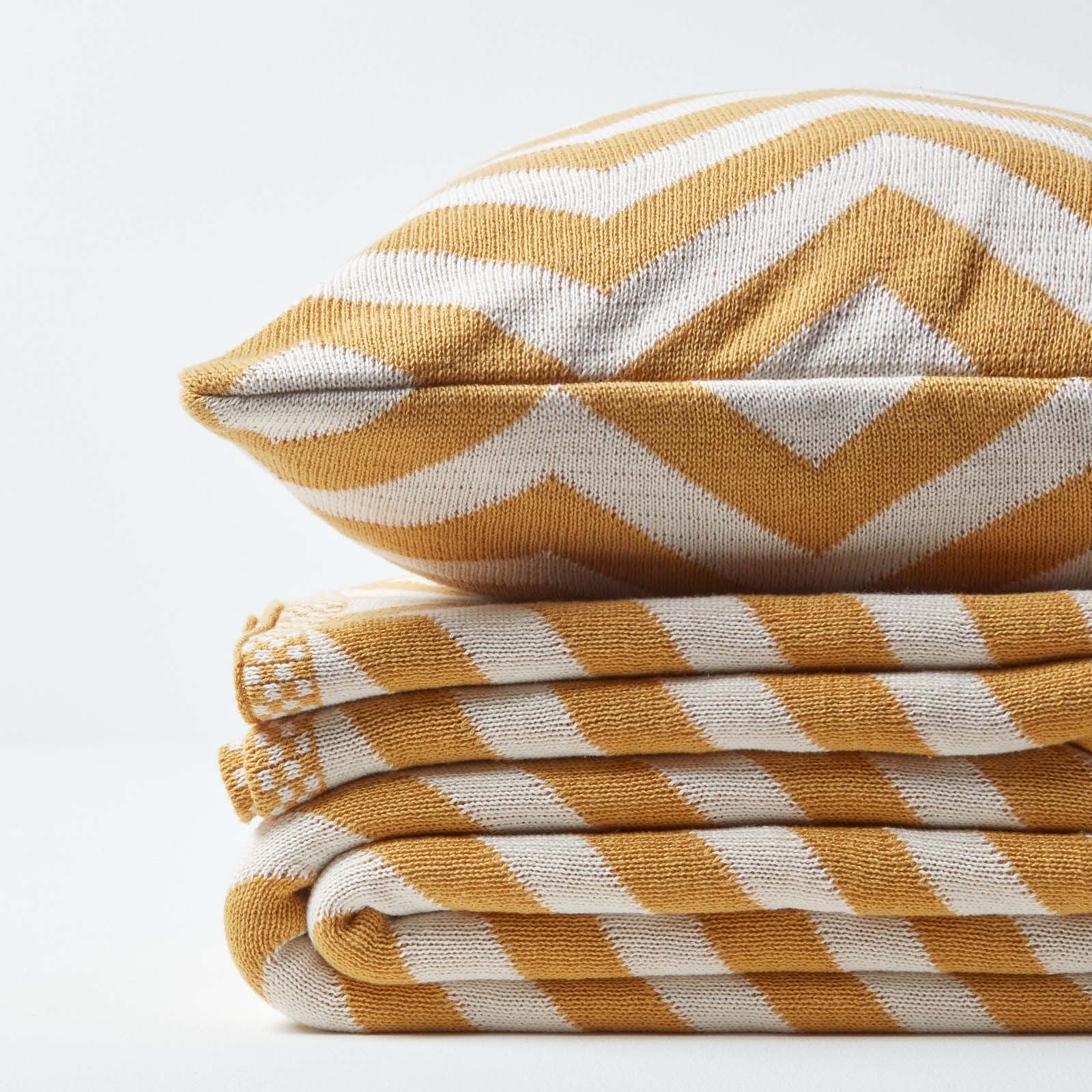 Chevron Herringbone Cotton Knitted Throw | 130cm x 170cm | Mustard