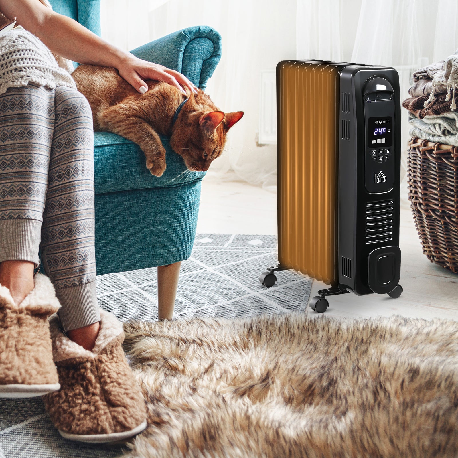 Oil Filled Radiator Electric Heater 3 Heat Settings Remote | One Size | Black
