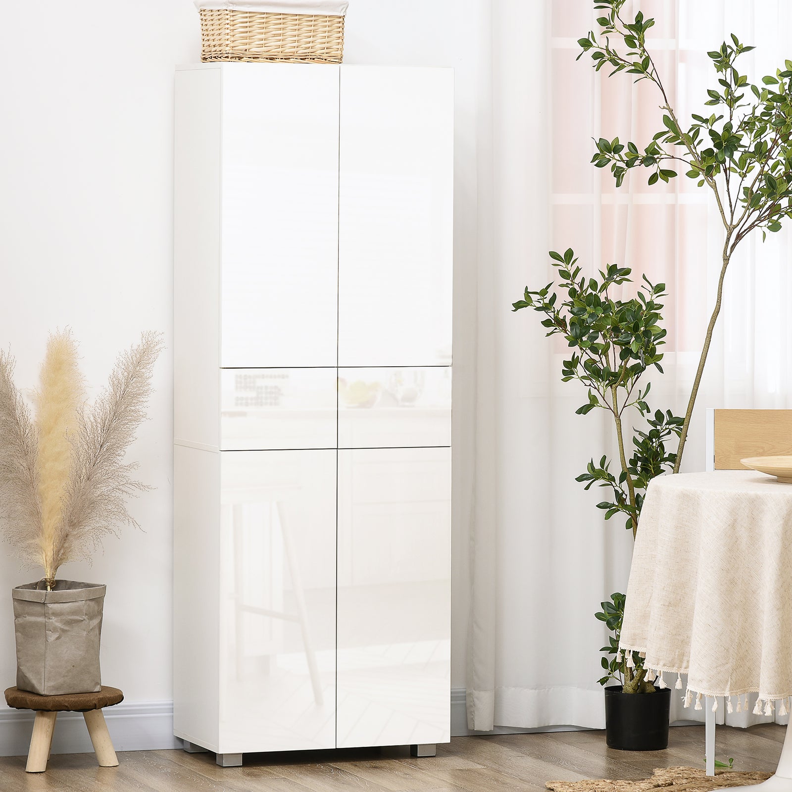 4 Door Kitchen Cupboard With Shelves