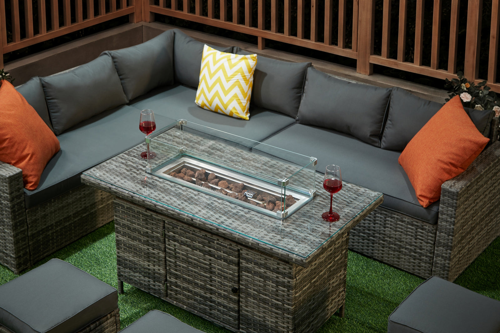 The Tarporley Grey 9 Seat Corner Firepit Rattan Dining Set