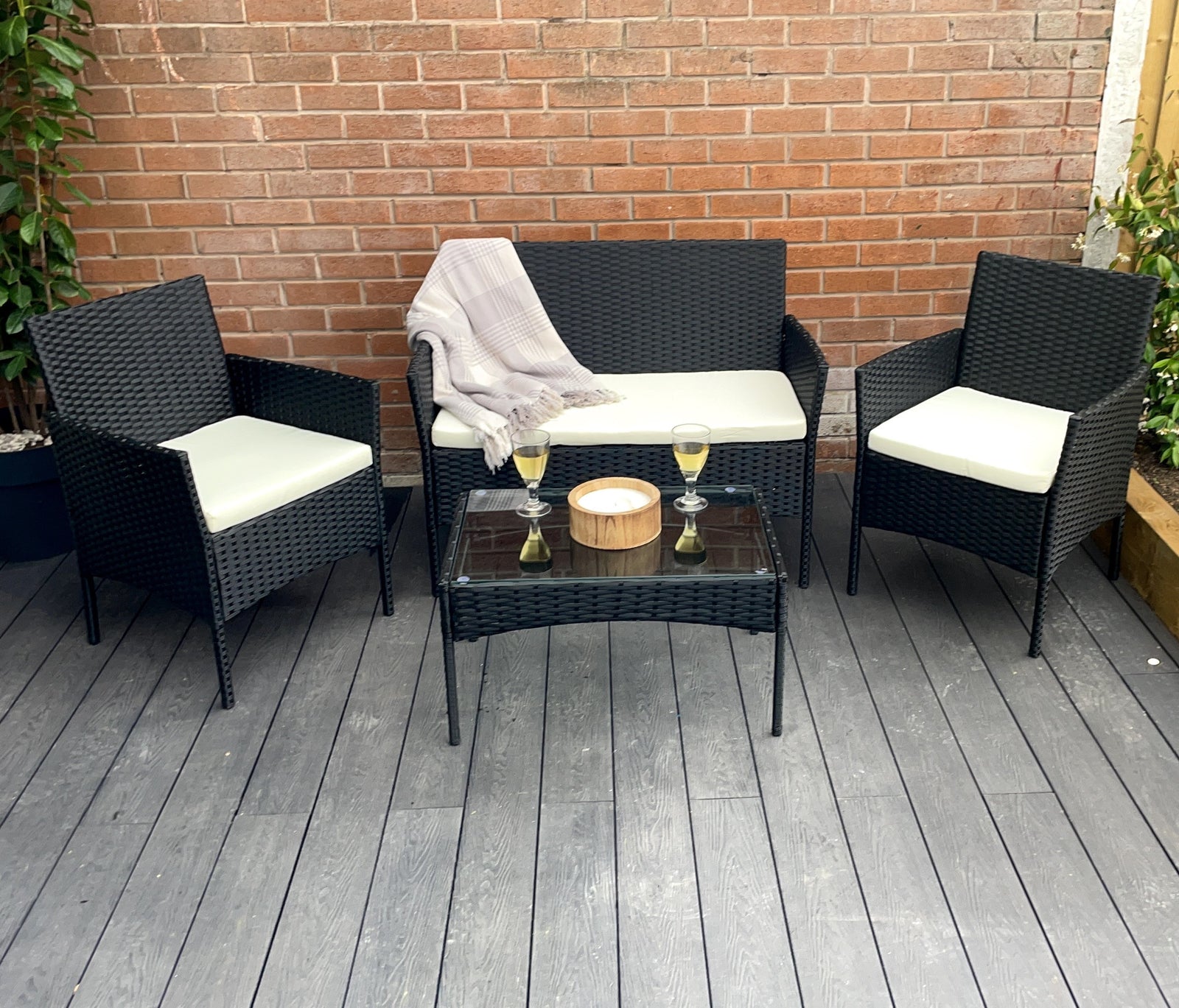 Stylish Amazon 4 Piece Garden Rattan Furniture Set For Indoor And Outdoor | Black