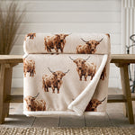 Angus Cow Sherpa Fleece Throw – Reversible Printed Flannel Blanket | 140cm x 180cm | Natural