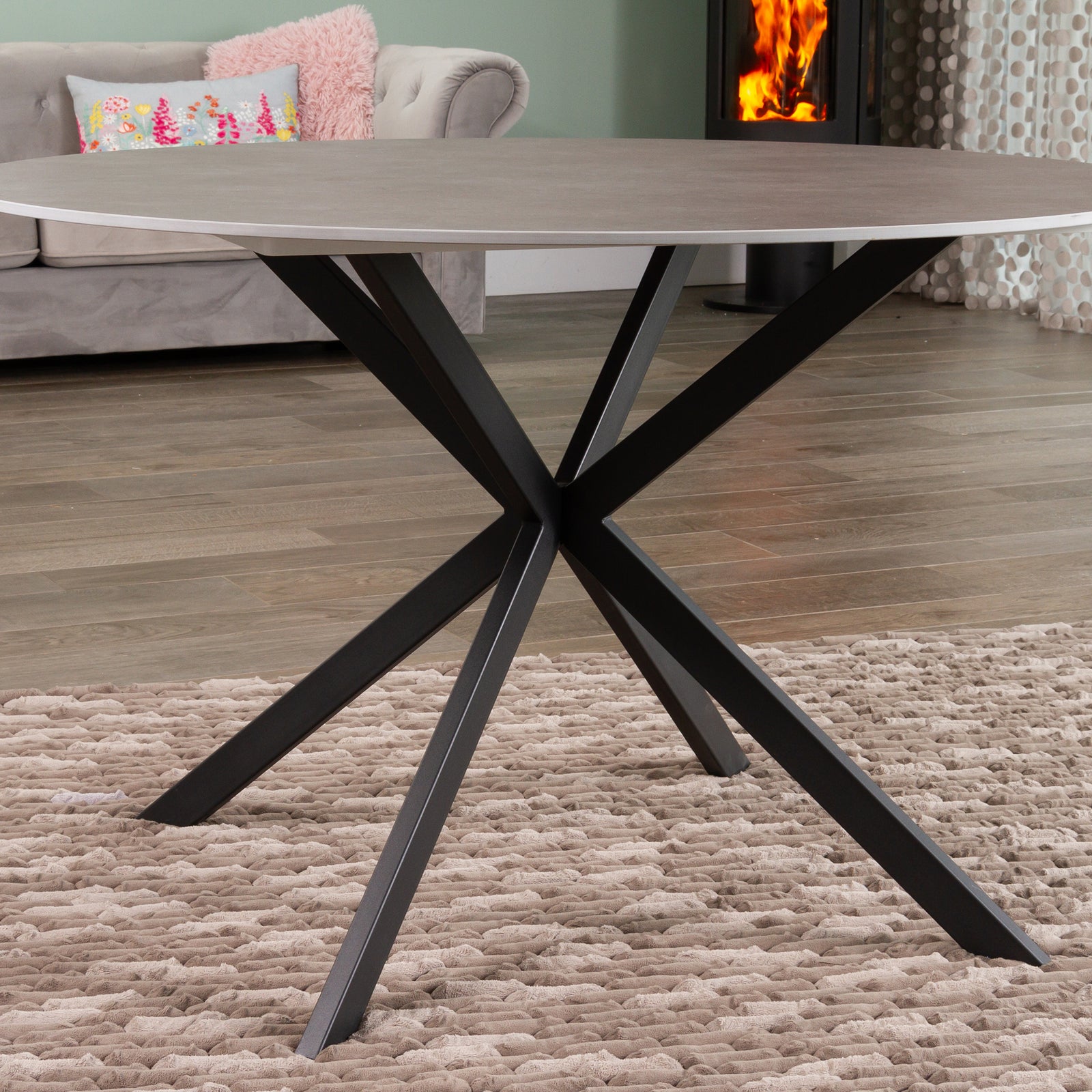 Viterbo 120cm Diameter Round Dining Table