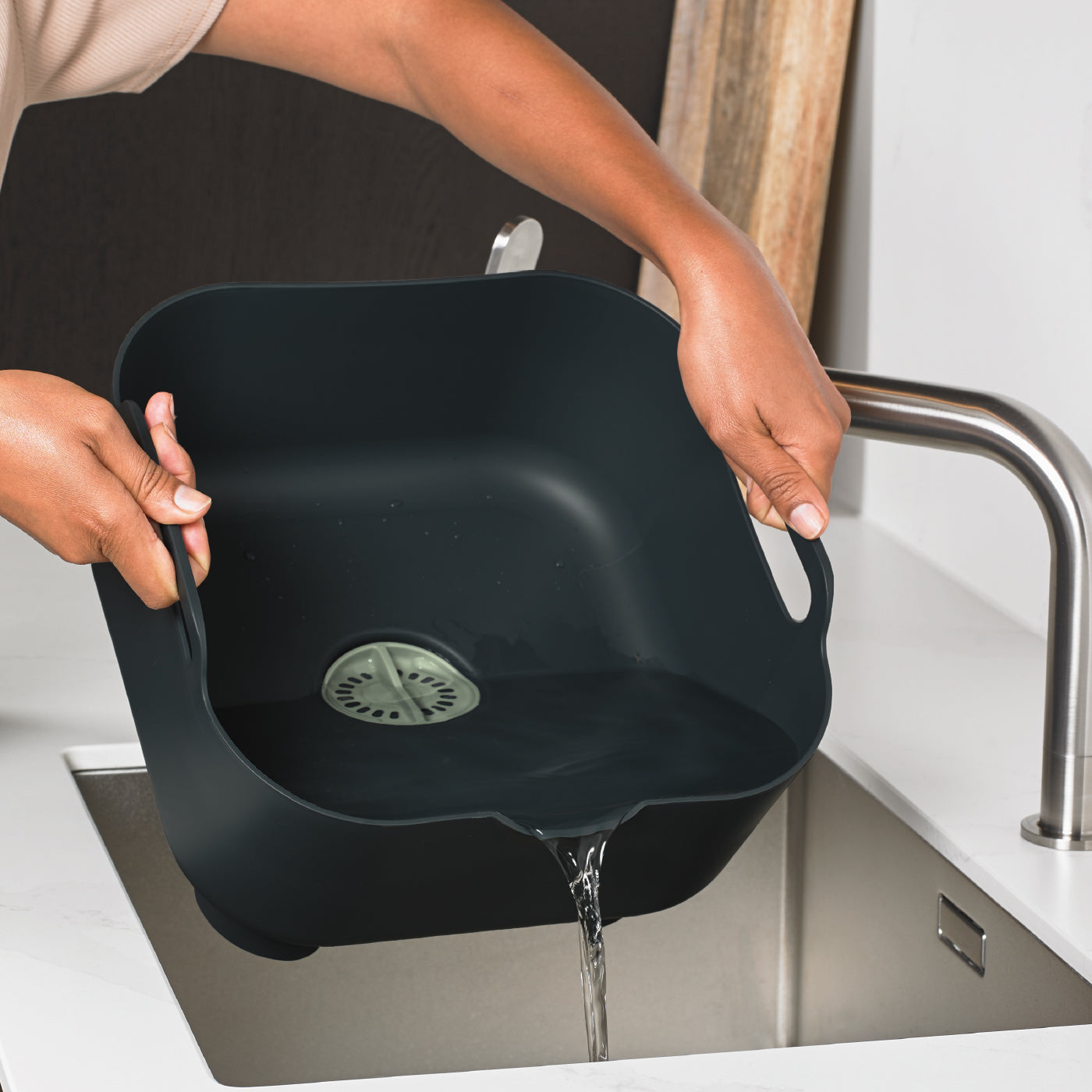 Recycled Washing Up Bowl - Sage Green Kitchen Dish Wash & Drain - 9 Litres Capacity - Made in the UK
