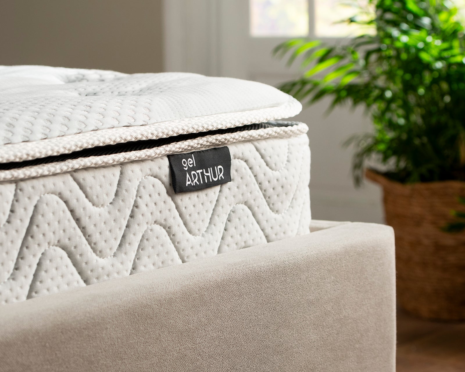 Gel Arthur 1500 Hybrid Mattress | Double | White