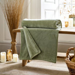 Snuggle Touch Solid Colour Fleece Throw – 140x180cm – Super Soft Plain Blanket | 140cm x 180cm | Sage Green
